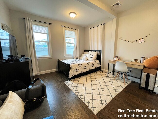 Photo - 17 Harvard Ave Unidad 1