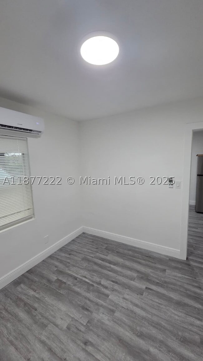 855 NW 3rd St Unit 6