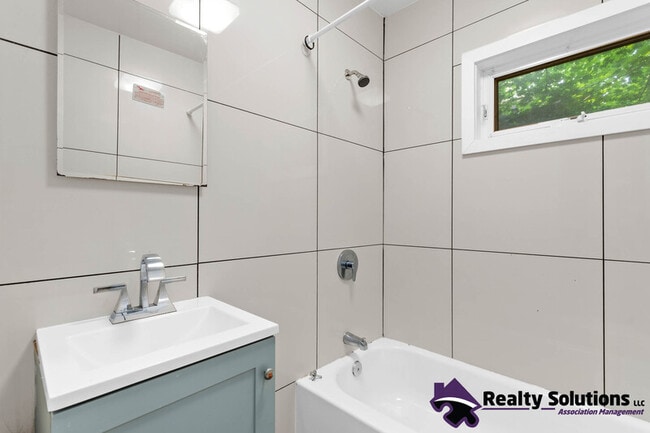 Photo - 733 E Cherry St Unidad 1