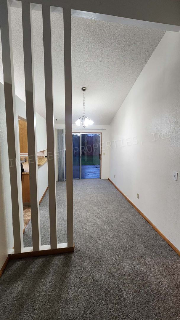 Photo - *1ST MONTH'S RENT FREE PROMO*  3 Bed 2 Bath Beaverton Home with big backyard, storage shed, A/C a...