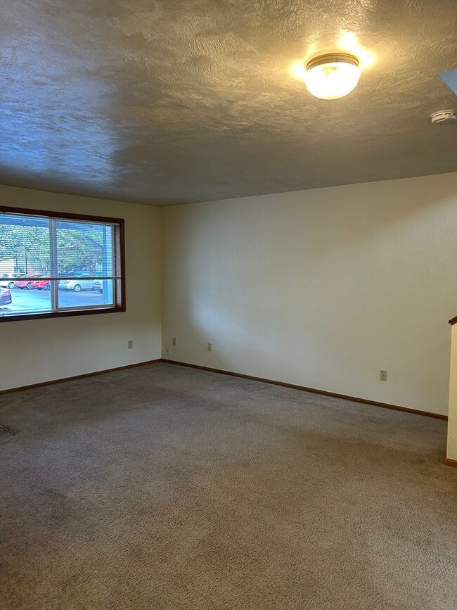 Photo - 684 Unit 2150