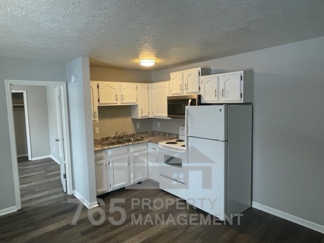 Photo - 2930 Albright