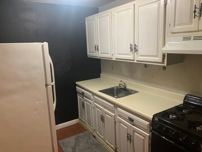 Photo - 23 Worcester Sq Unit 1