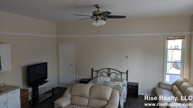 Photo - 11 Nichols Ave
