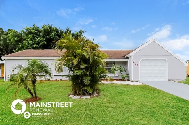 Photo - 426 SW Eastport Cir