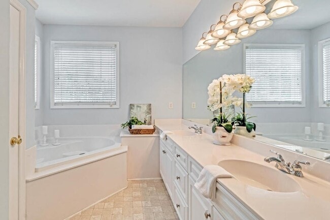 Photo - Available May 11th. Gorgeous 4 BR/2.5 BA Home Available in Berkleigh!