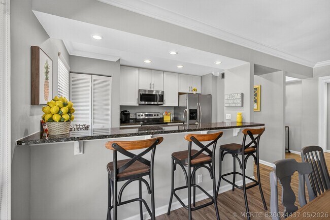 Photo - 605 Brackenwood Cove