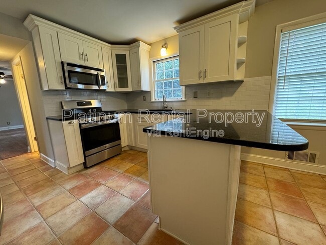 Photo - 2960 Appling Cir
