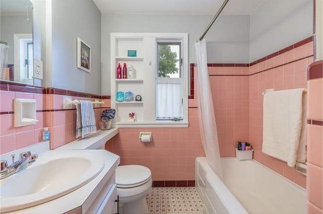 Photo - 27 Edgemont Rd