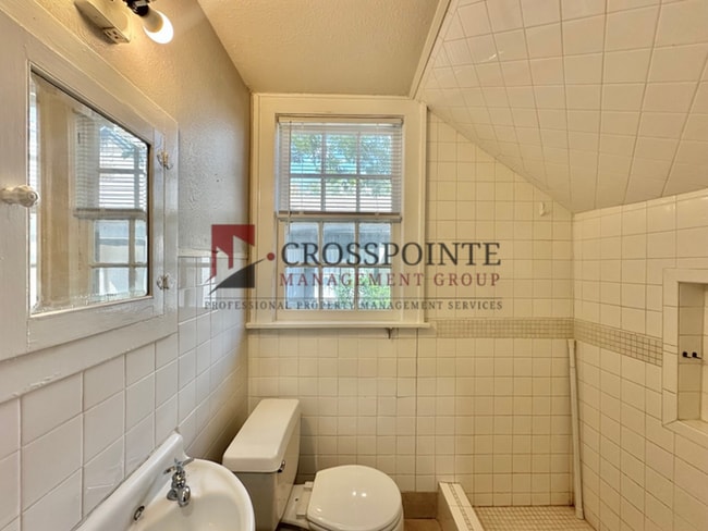 Photo - Charming 1 Bedroom, 1-Bath Unit – Downstairs!