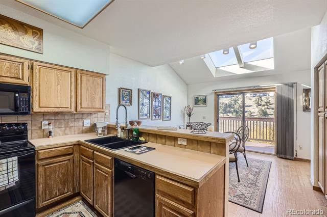 Photo - 752 Chimney Creek Dr