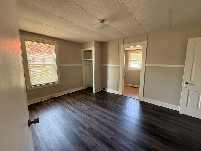 Photo - 223 N Tennessee St