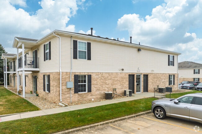 Building Photo - Rainbow East Luxury Apartments