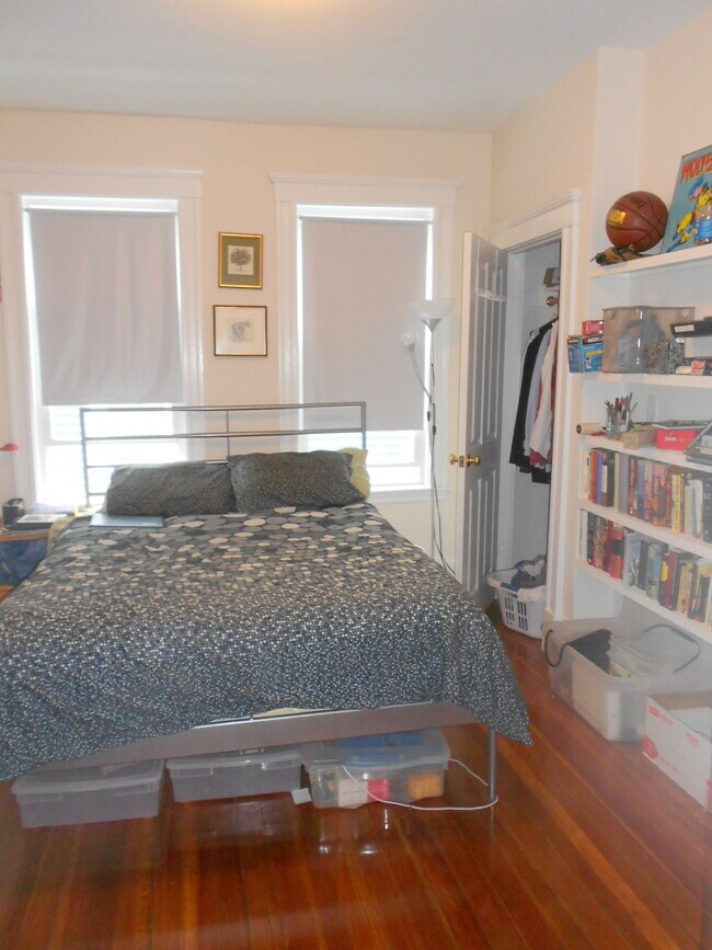 Photo - 5 Newton St Unit 2