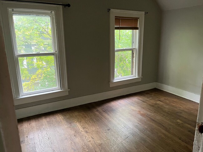 Photo - 807 Hawley Ave Unidad Apt. 2