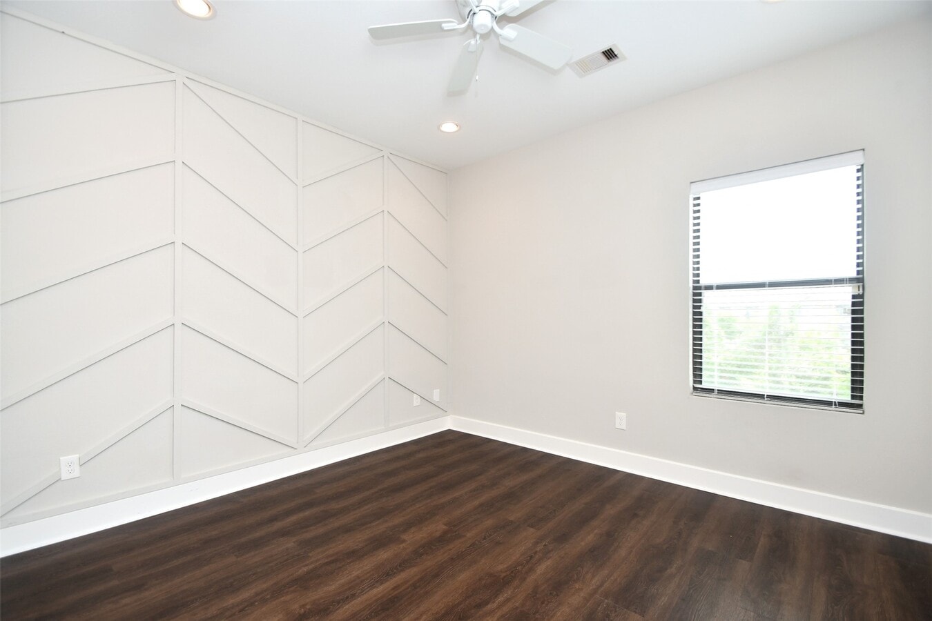 Photo - 1146 Wycliffe Dr