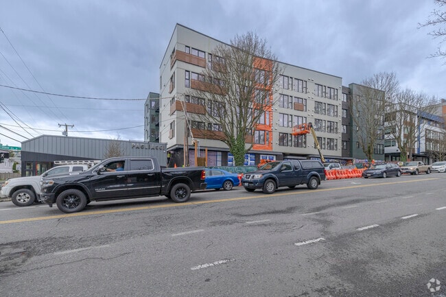 Building Photo - The Reed Rental