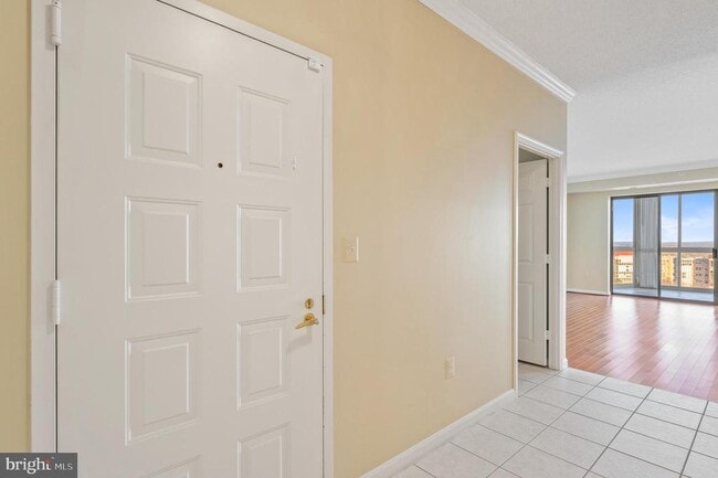 Building Photo - 19355 Cypress Ridge Terrace Unit 406 Rental