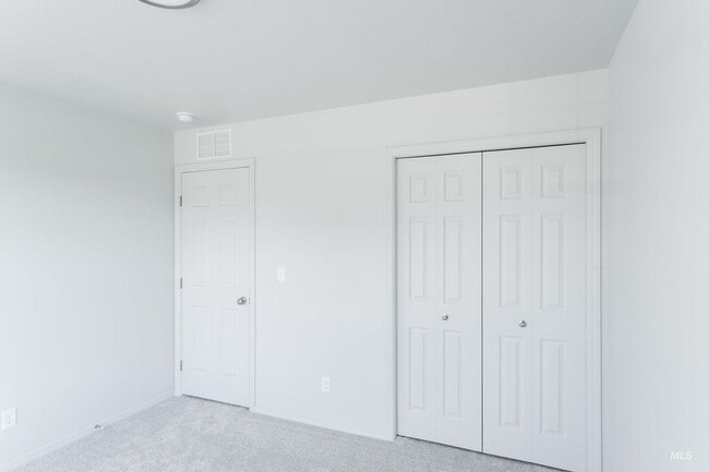 Photo - Beautiful Home with Bonus Room!