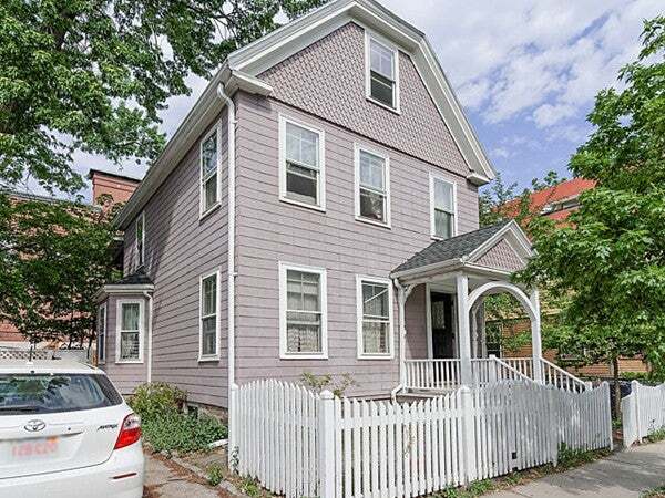 Building Photo - 8 Westerly St Unit 1
