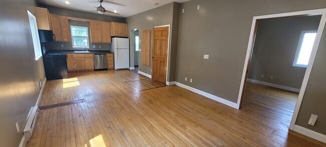 Photo - 1315 Bixby Ave NE