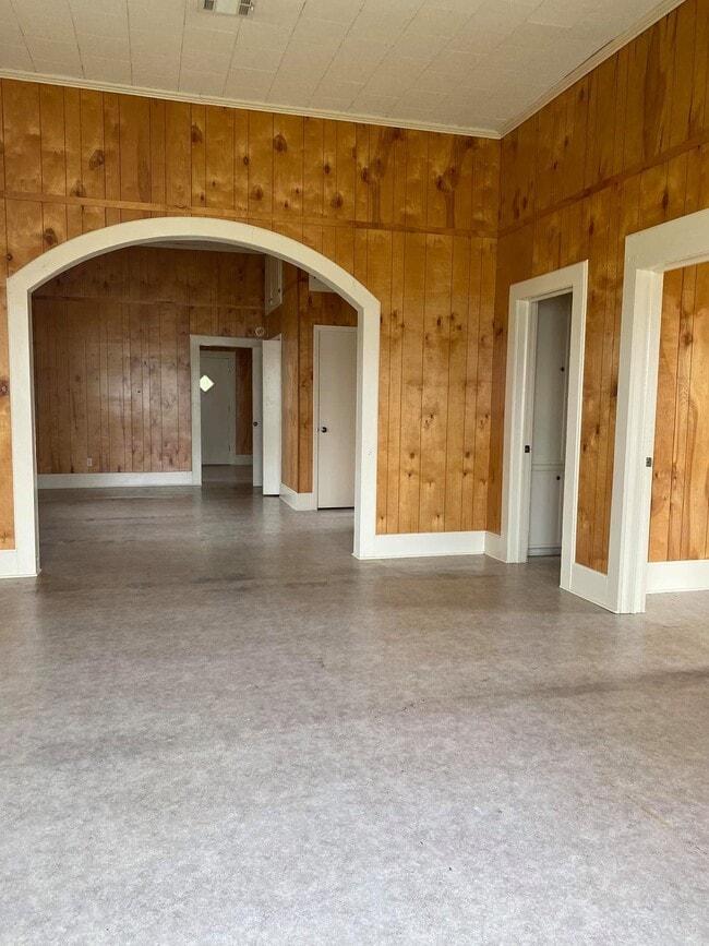 Photo - 135 Castille St