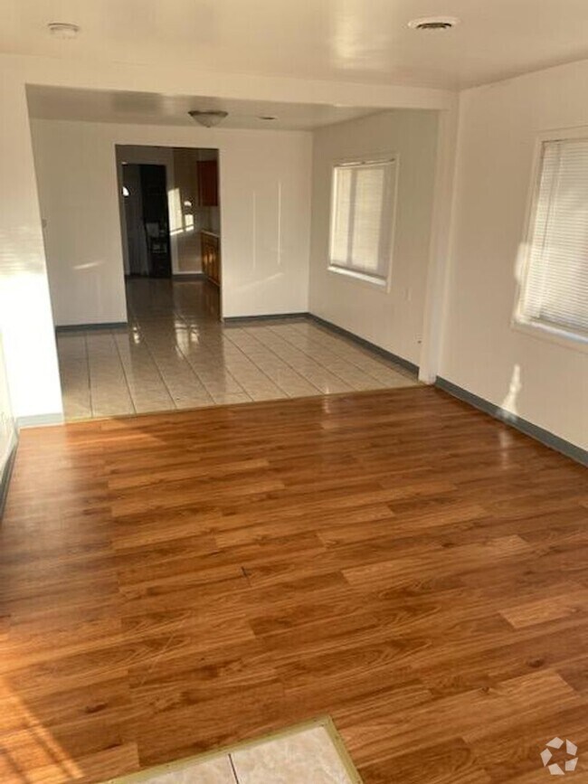 Houses for Rent in 60165, Stone Park, IL