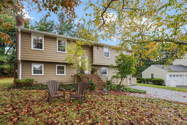 Photo - 9 Blue Bird Rd