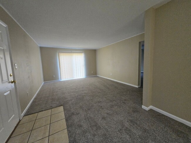 Photo - 2 bedroom, 2 bath/1st Floor Unit in Hawthorne Reserve Unit 106