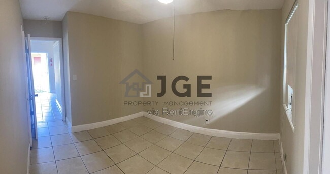 724 NW 4th Ave Unit 1