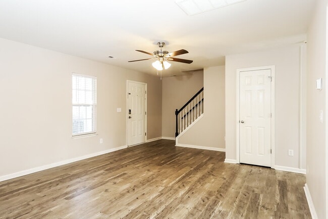 Photo - 9212 Apple Pie Ct