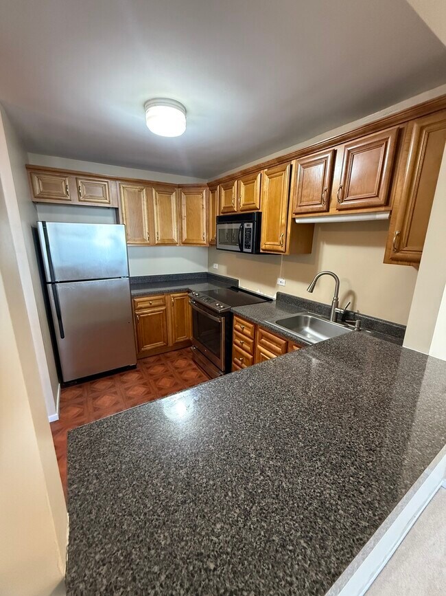 Photo - 1000 N State St Unit 48G