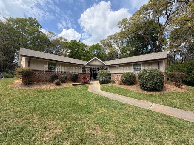 Building Photo - 1512 Waverly Way Unit D-2