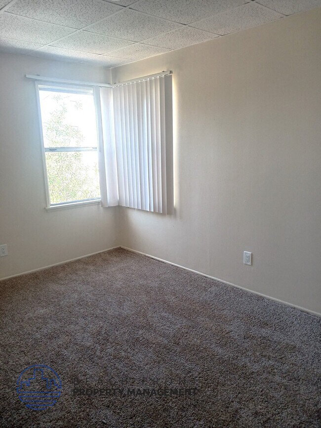 2609 Voorhees Ave.
