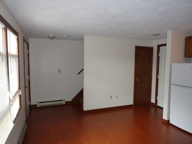 Photo - 17 Highland St Unit B