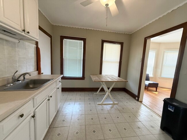 Photo - 53 Litchfield St Unit 53 Litchfield Street