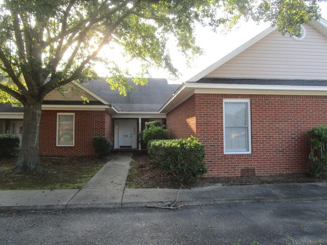 Photo - 1961 Golfair Rd