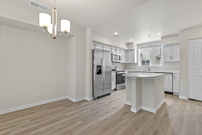 The Townhomes at Pine Drive