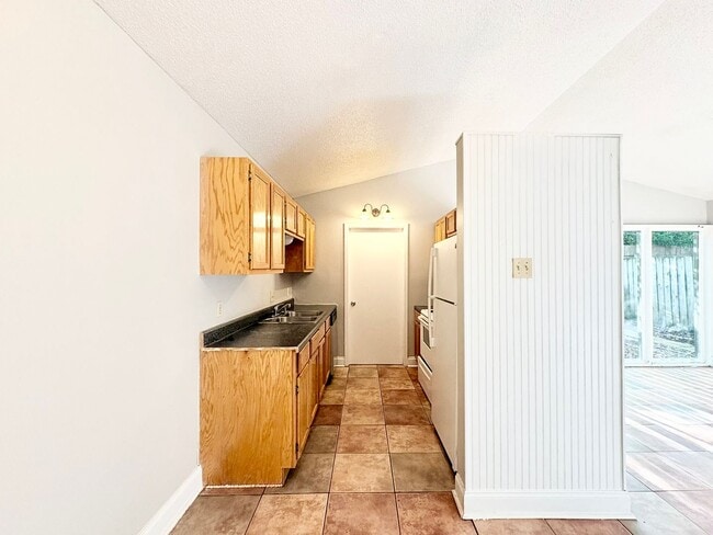 Photo - 403 Fox Run Ave Unit 1