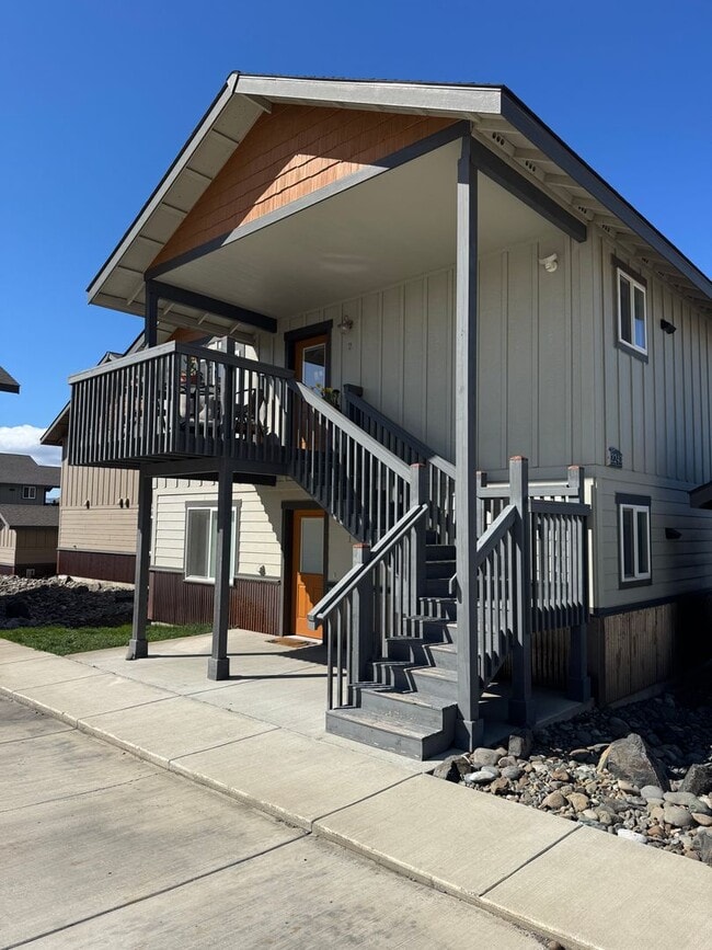 Photo - Cambridge Place I - 2243 Unit #2