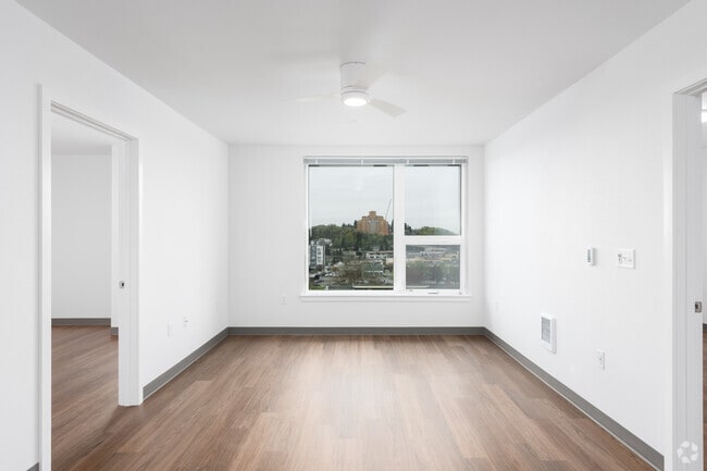 2BD, 1BA