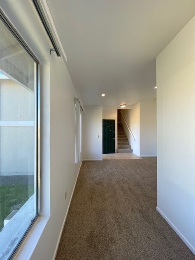 Photo - Spacious 3 Bed/2 Bath Duplex~ PG&E & Water...