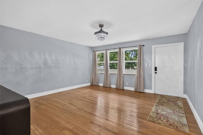 Photo - 2870 NE 14th Street Causeway Unit 203C