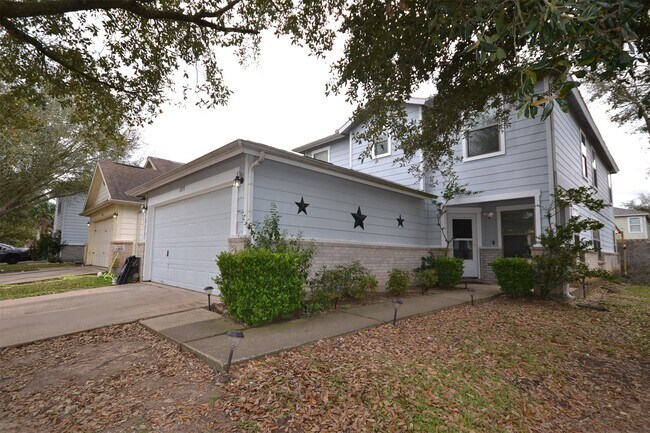Building Photo - 20751 Cypress Post Dr
