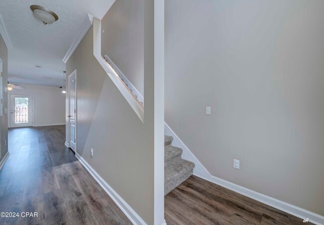 Photo - 6440 Summer Oak Dr