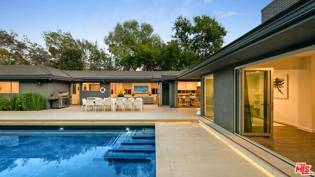 Building Photo - 602 Whittier Dr Rental