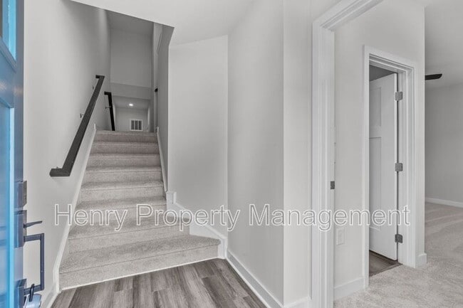 Photo - 1329 Channing Park Cir