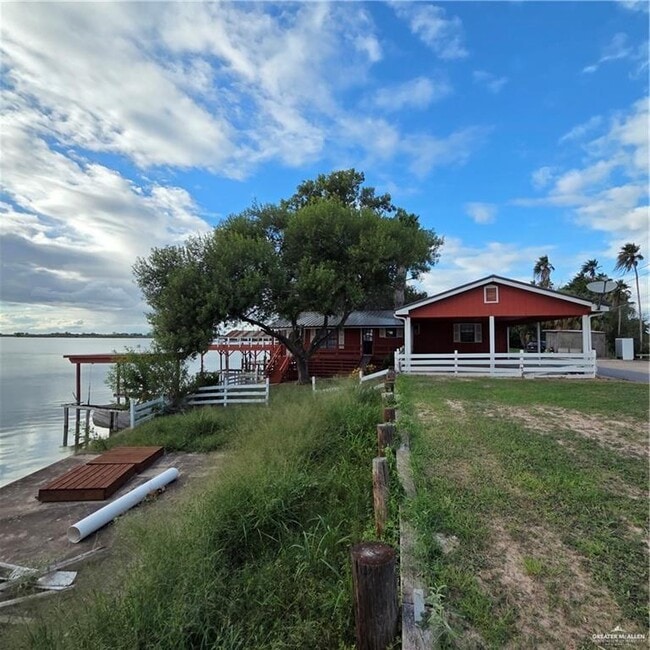 Photo - 26 Lago Vista Dr