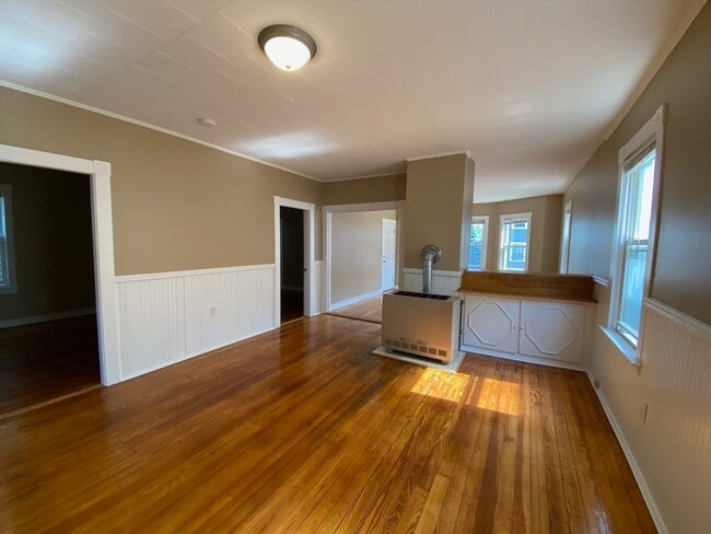 Photo - 179 Deane St Unit 2