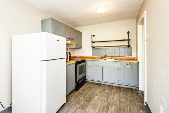 Photo - Charming 2-Bedroom Home for Lease